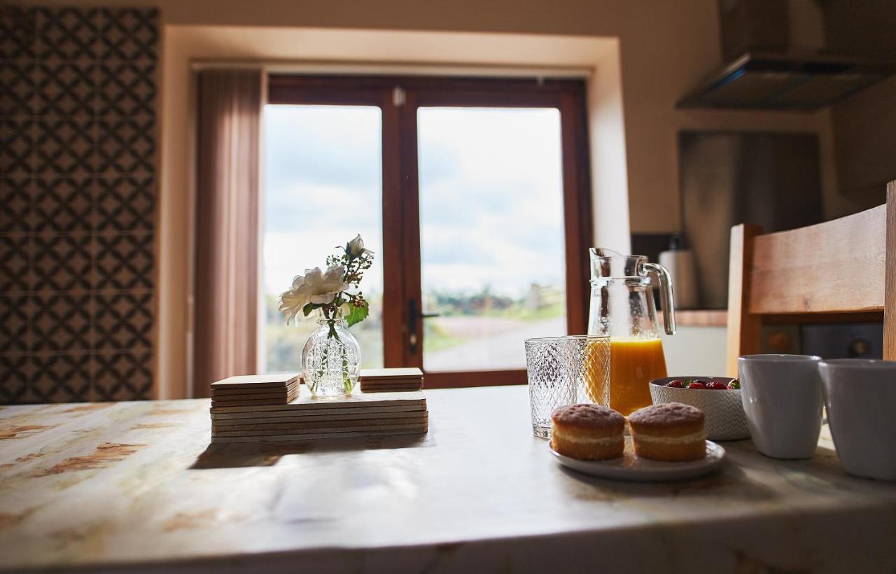 The Old Dairy - Boutique Countryside Cottage At Harrys Cottages Pen-y-Clawdd Exterior photo